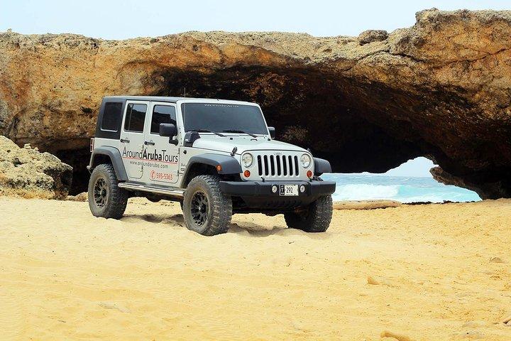 Private Aruba Jeep Tour: Exciting Attractions and Panoramic Views