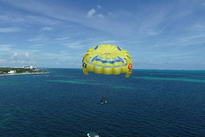 Parasail with transportation over Cancun bay