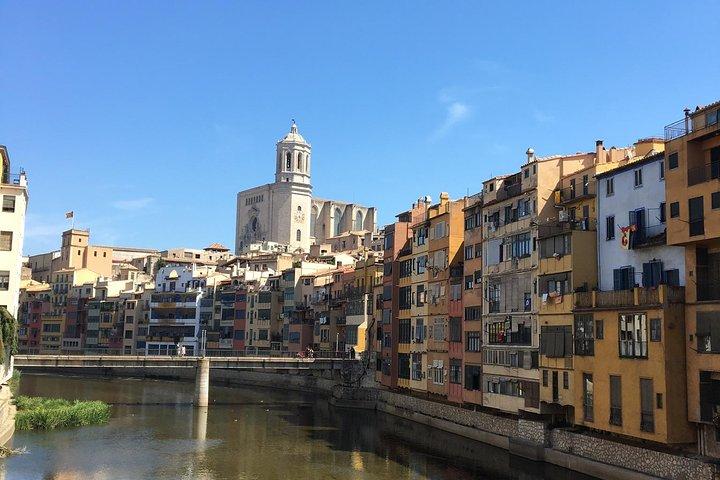 Girona Old Town & Jewish Quarter Walking Tour with a licensed guide