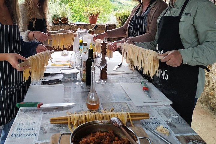 Private Tuscan Cooking Class and Wine Tasting in Radda in Chianti with Giorgia