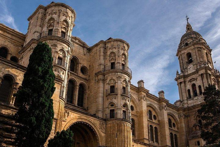 Malaga Tour with Cathedral, Alcazaba and Roman Theatre 