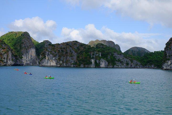 Cruising & Kayaking in Lan Ha bay - Halong bay - Cat Ba island