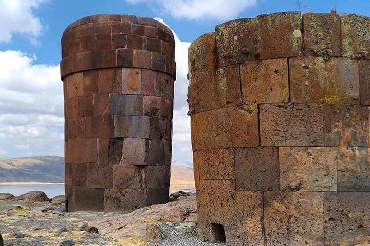 Sillustani / 4-hour tour from Puno