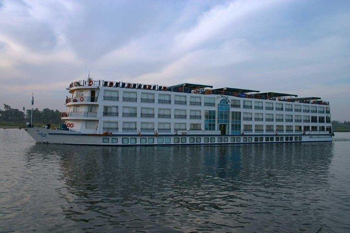 Book Nile Cruise 5 days 4 nights from Luxor to Aswan Standard 