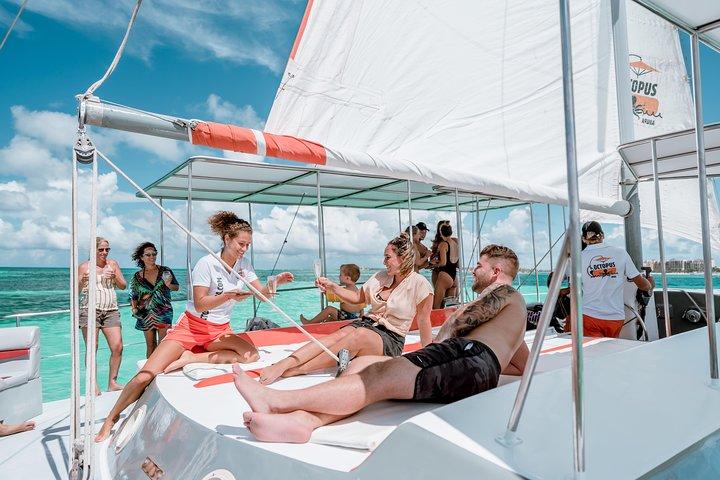 Private Aruba Catamaran with Snorkeling and Refreshments 