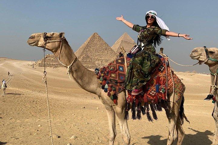Private Tour to Giza Pyramids and sphinx from El Alamein