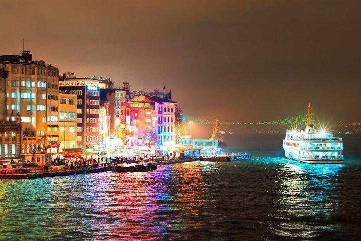 Bosphorus Dinner Cruise with Folk Dances and Live Performances