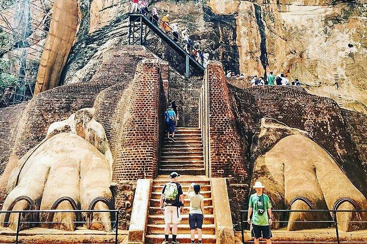 Sigiriya, Polonnaruwa & Dambulla "Trilogy" Day Tour from Colombo