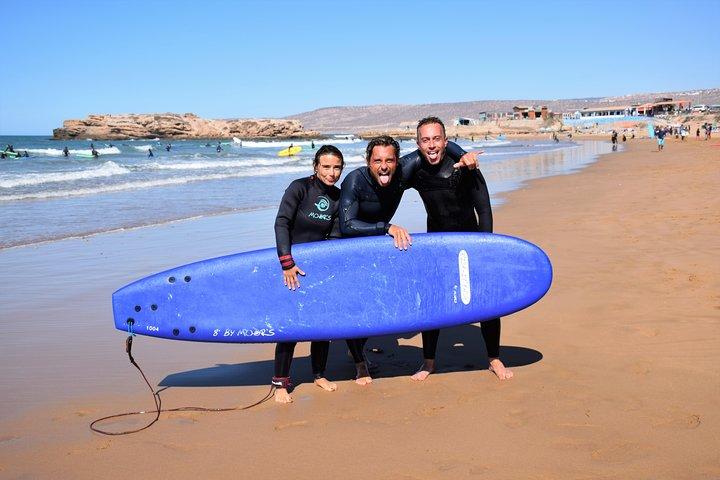 Learn to surf in Tamraght, with local surf instructor