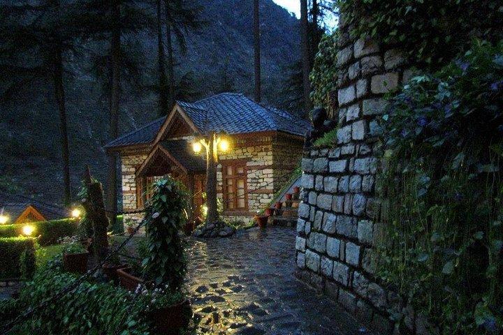 Himalayan Cottage Camping in Kasol (2n3d) 