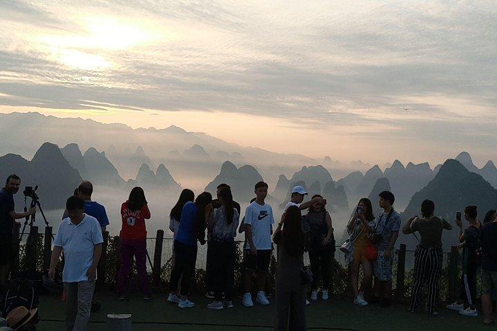 Half Day Self-Guided Yangshuo Xianggong hill Sunrise and Yulong Bamboo Boat Tour