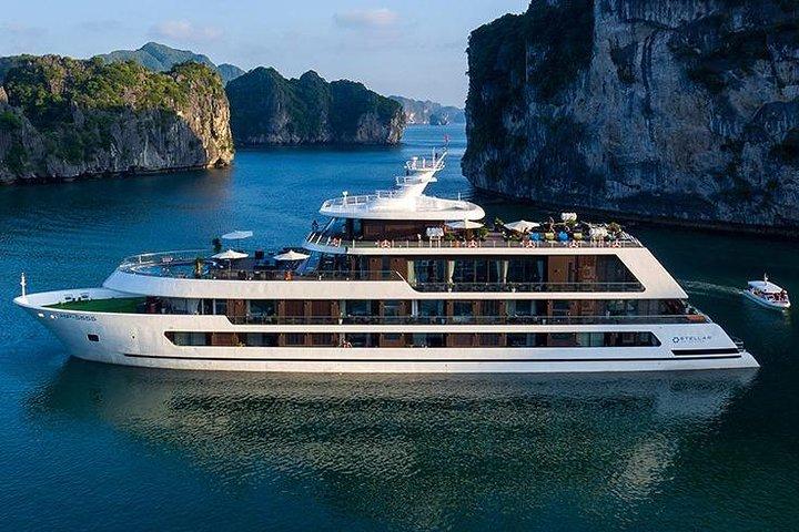 Stellar of The Sea - Greatest Cruise into Halong Bay 2 Days 1 Night Tour