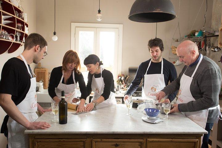 Private cooking class at a Cesarina's home with tasting in Siracusa