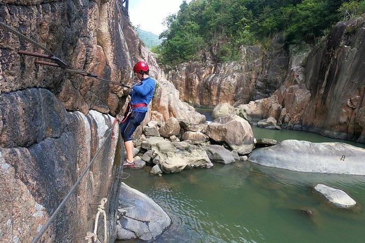 2 Days Tour to Hainan Wuzhishan Canyon Rafting and hiking tour with lunch