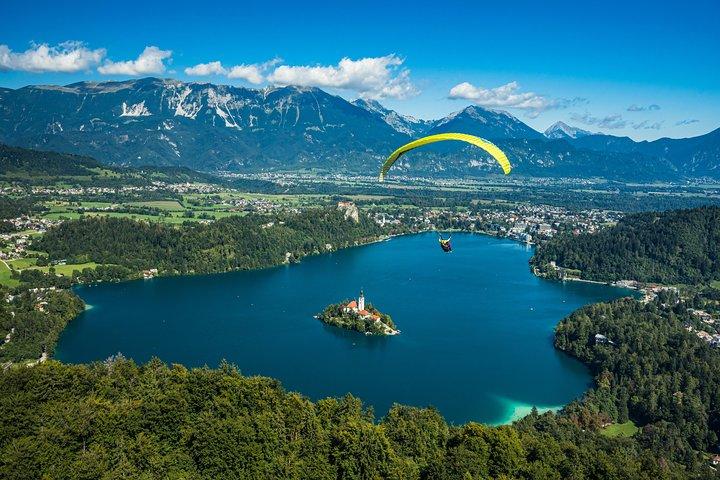 Paragliding Lake Bled