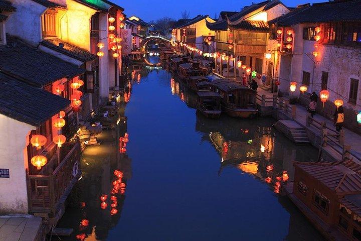 Suzhou Private Tour with Tiger Hill, Shantang Street and a Classical Garden