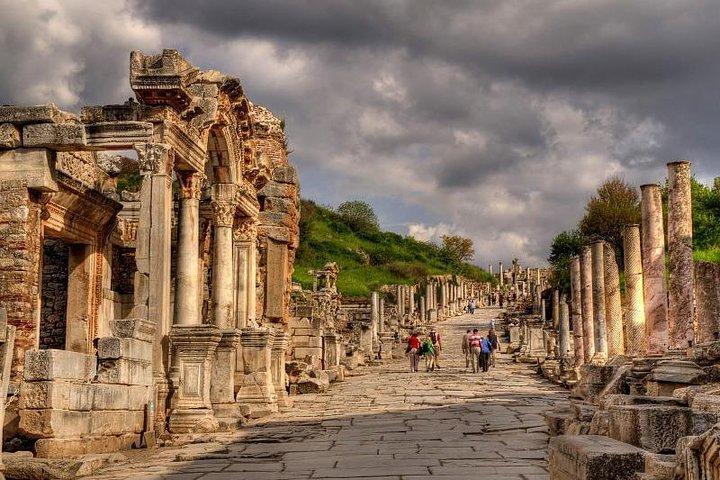 Wonders of Turkey - Travel to Laodicea, Pamukkale, Ephesus, Kusadasi, Cappadocia