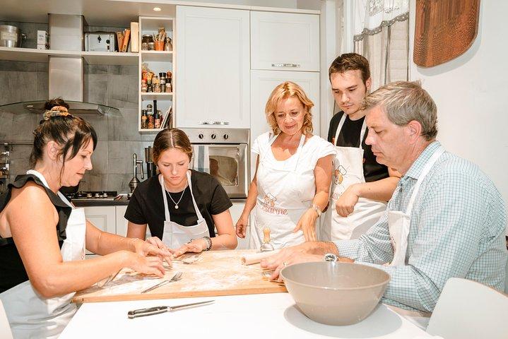 Share your Pasta Love: Small group Pasta and Tiramisu class in Riomaggiore