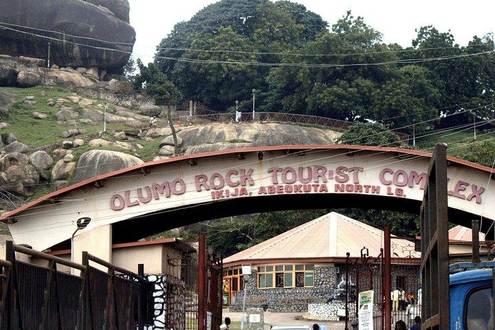 5-Hour Olumo Rock Adventure Tour From Lagos