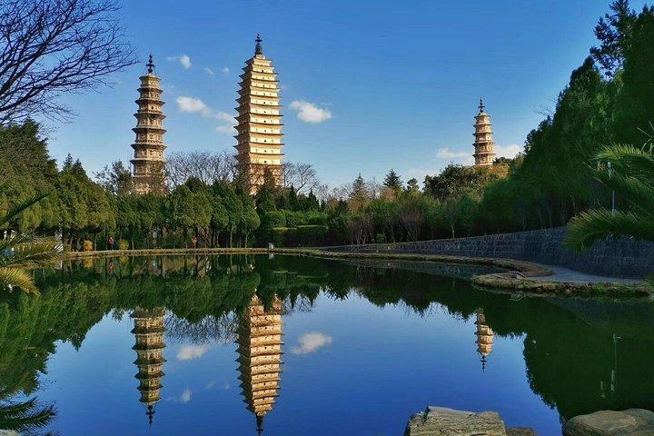 1-Day Dali tour with the Daili old town, Xizhou Village and Three Pagodas