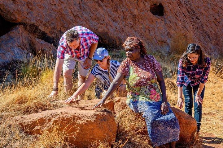 Uluru Aboriginal Art and Culture