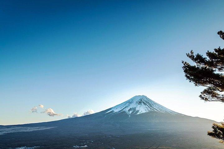 Bike Down Mount Fuji Tour