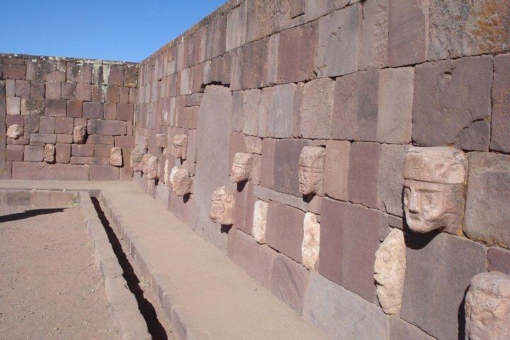 TIWANAKU - The cradle of andean civilizations