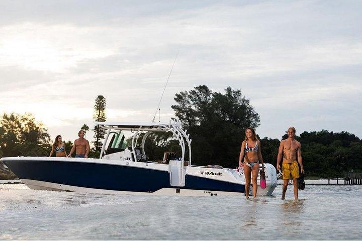 Private New Powerboat Including Elysian Beach Resort. Full & Half Day USVI 