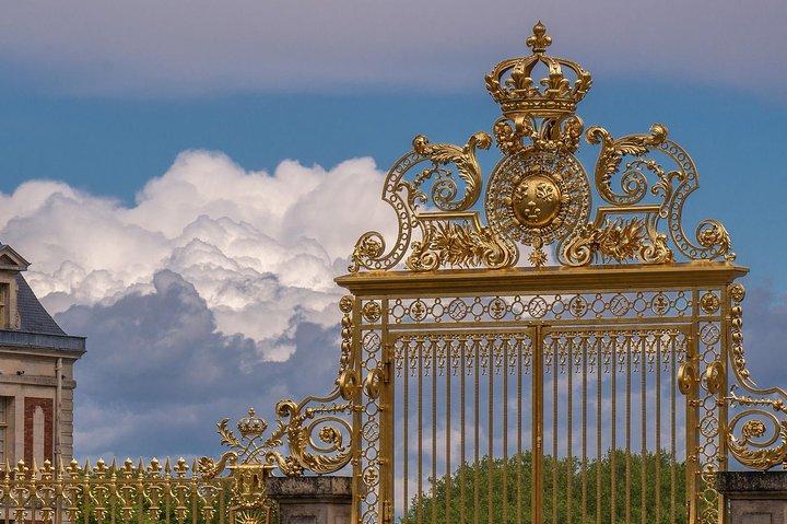 Private Guided Family Tour of Versailles Palace 
