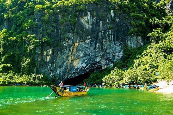 Phong Nha & Paradise Cave - 1 Day All Inclusive