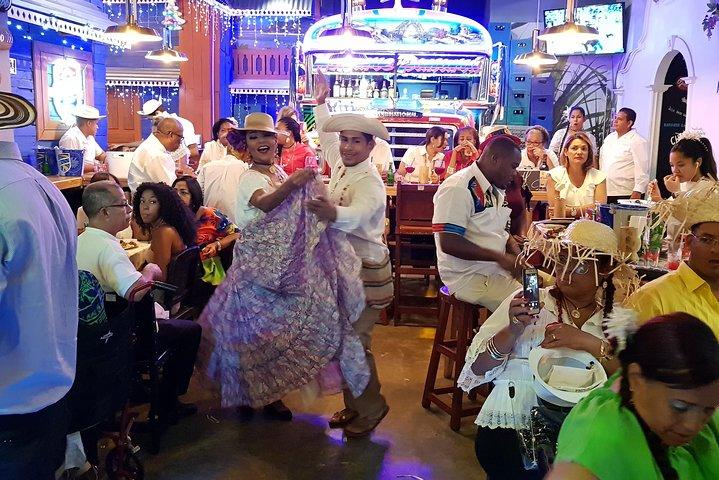 Panamanian Dinner and Folkloric Show Ticket with Pickup