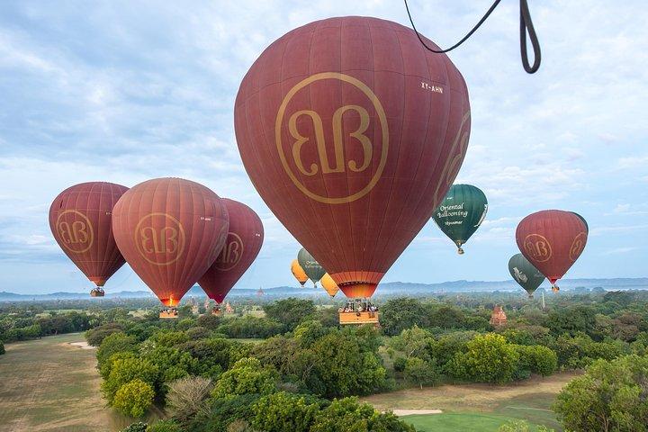 Mini Group: Ballooning Experience In Bagan (Premium Flights)