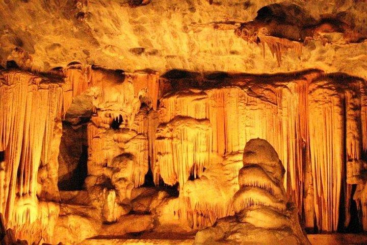Cango Caves Oudtshoorn Day Tour
