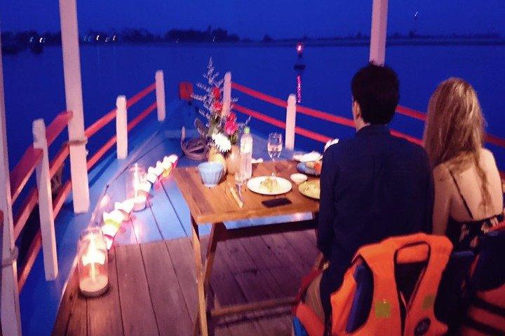 Dinner Cruise on Ganges Kolkata 3Hrs