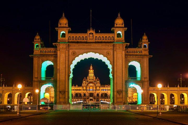 Mysore & Srirangapatna Day Tour from Bengaluru with Guide & Lunch