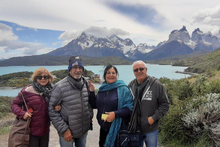 4-Day Private Patagonia Tour: Torres del Paine, Glaciers & Penguins
