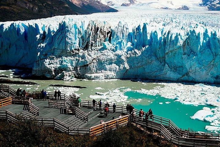 Full Day Tour to Perito Moreno Glacier with Navigation