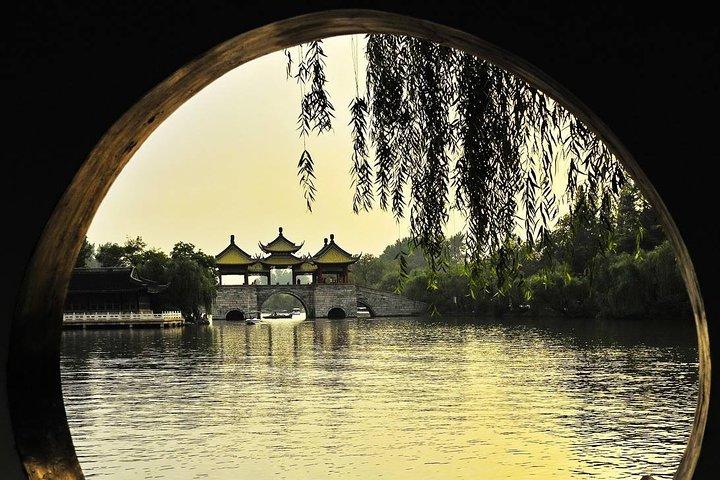 Private Round Trip Transfer to Yangzhou Attractions from Nanjing