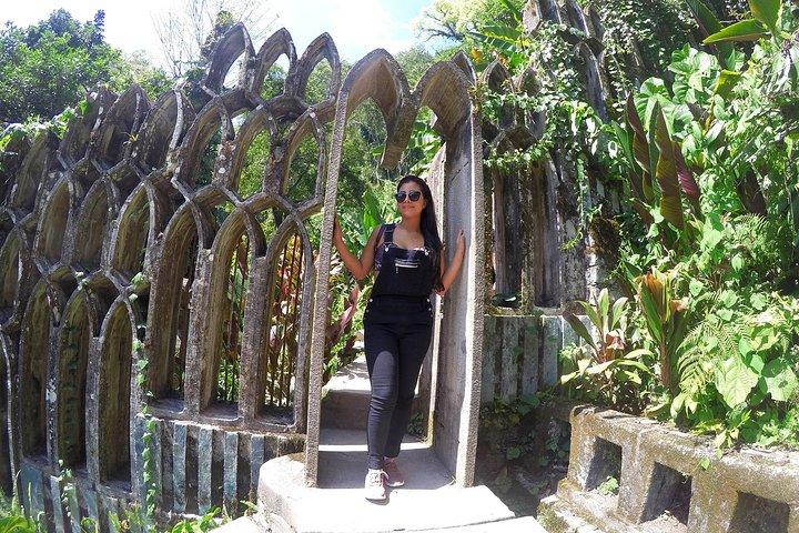 Surrealist Garden Tour in Xilitla and Sotano de las Huahuas