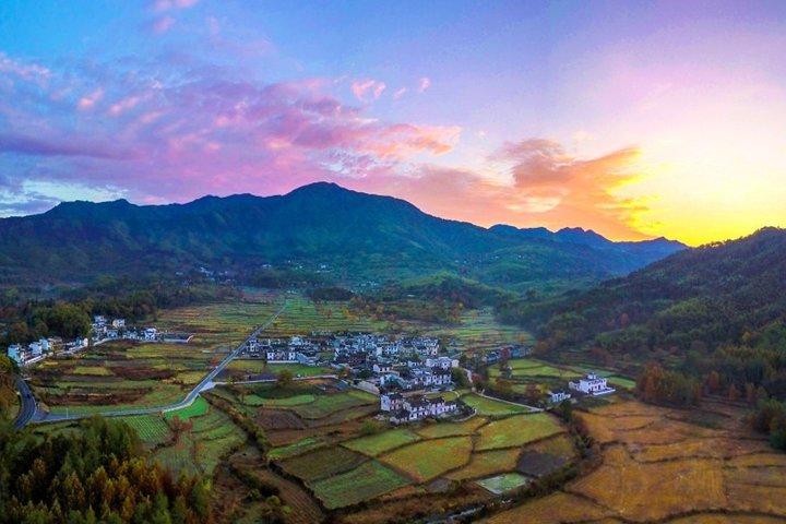 Xidi Ancient Village Half-Day Private Tour from Huangshan 