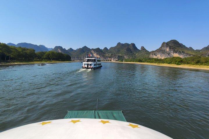 4-Star Li-River Cruise boat ticket and River Wharf Transfer from Yangshuo hotel