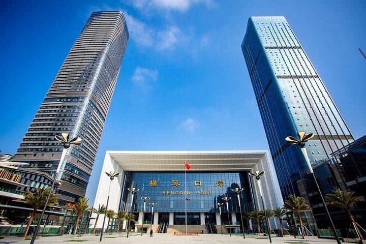 Private Departure Transfer:City Hotel to Zhuhai Hengqin Port 