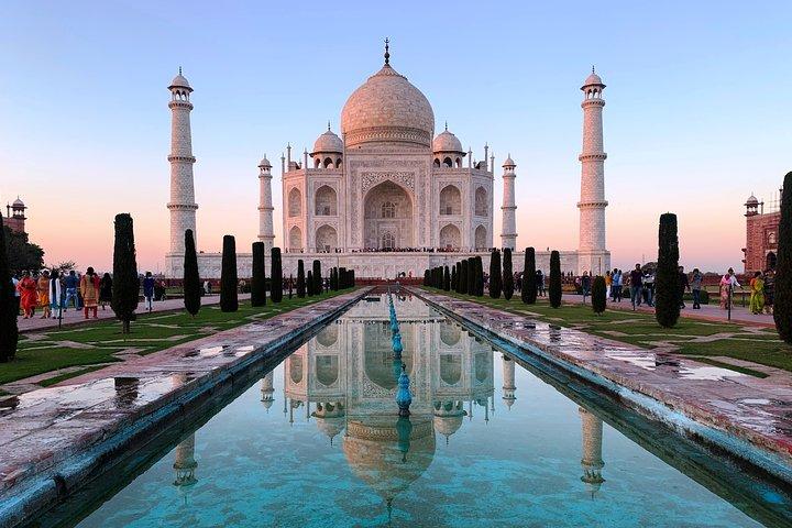 Private Taj Mahal Sunrise and Agra Full Day City Tour