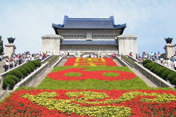 Private Amazing Nanjing City Day Tour in Your Way
