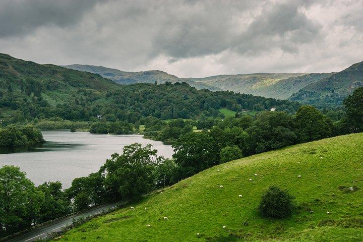 Private Tour: Lake District from Leeds in 16 Seater Minibus