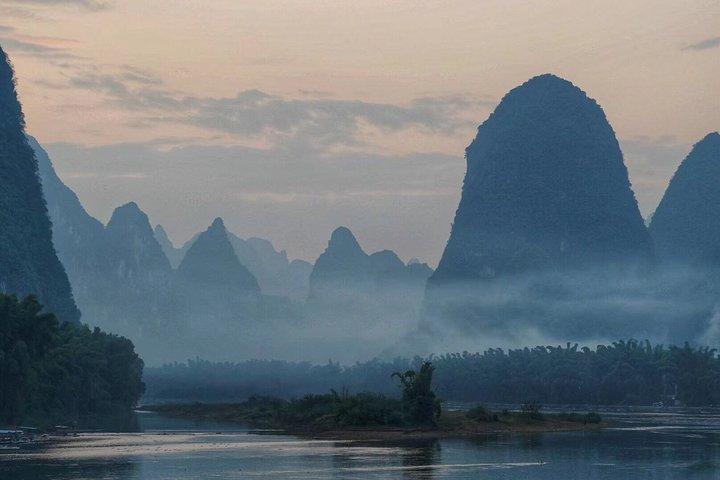 Private Day Tour to Yangshuo from Guilin: Yulong River, Li River Boat and More