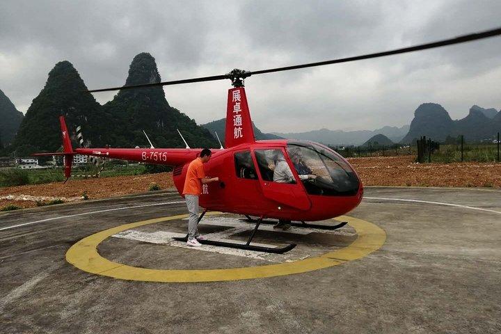 Guilin Helicopter Tour: From Yangshuo hotel to Guilin airport（KWL）