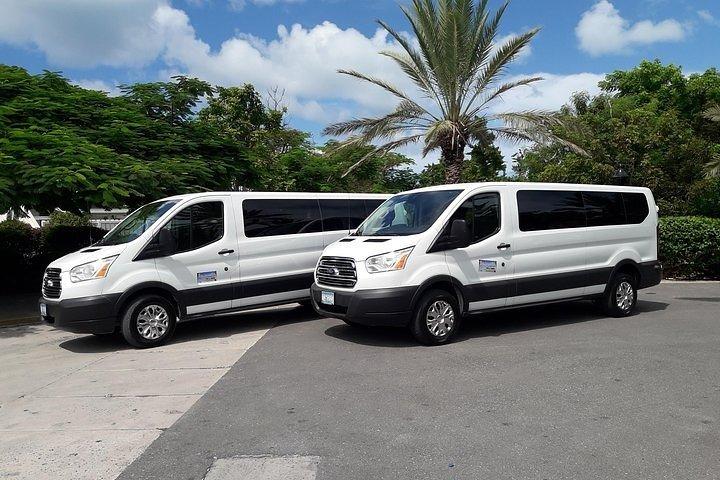 Providenciales Private Group Round Trip Airport Transfer