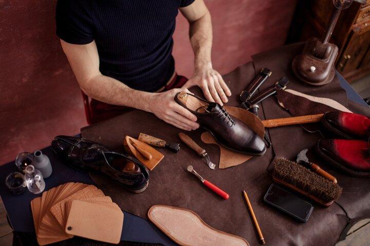 Sensory Experience with a local Shoemaker in Pesaro