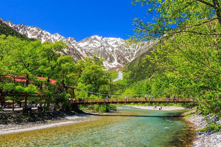 Japan Alps Kamikochi Day Hike with Government-Licensed Guide